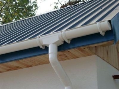 150 mm PVC - Dachrinnen-Set 4m